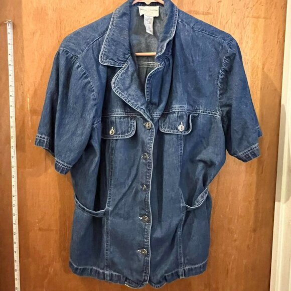 Jaclyn Smith Tops - Size 18W - Jaclyn Smith - Vintage Blue Denim Short Sleeve Button-Down